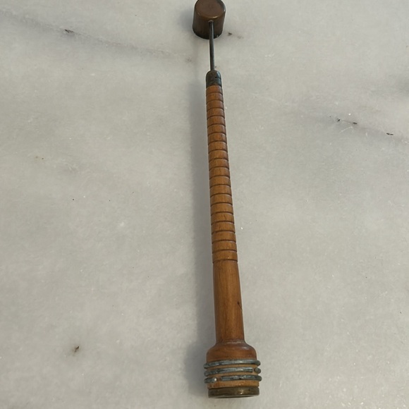 Vintage candle snuffer made from a wooden spool - Picture 3 of 6